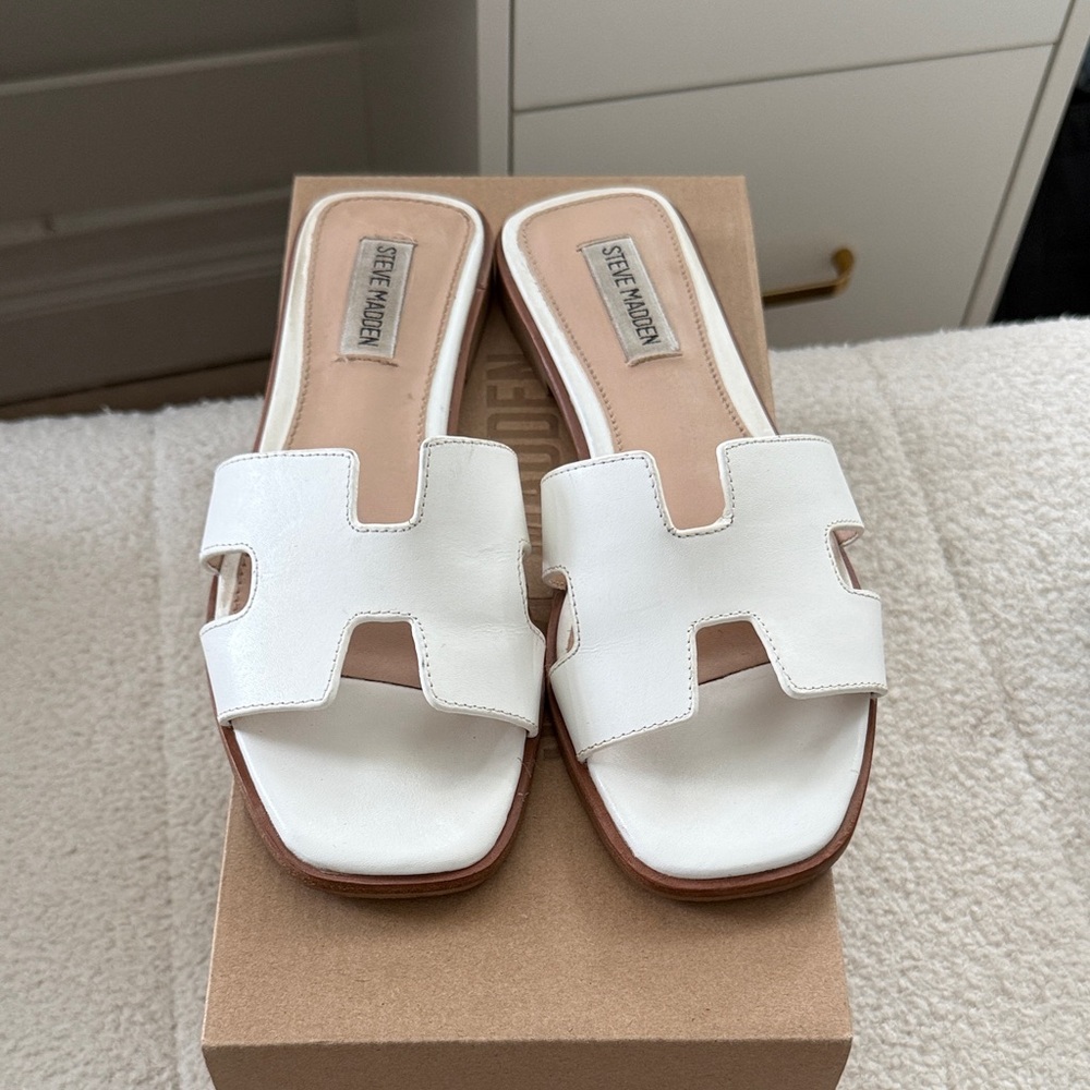 Steve Madden White Slide Sandals